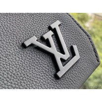 ルイヴィトン 偽物 メッセンジャー LV アエログラム ショルダーバッグ M57080