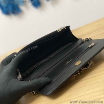 シャネル コピー クラシック チェーンウォレット ショルダーバッグ shg17823