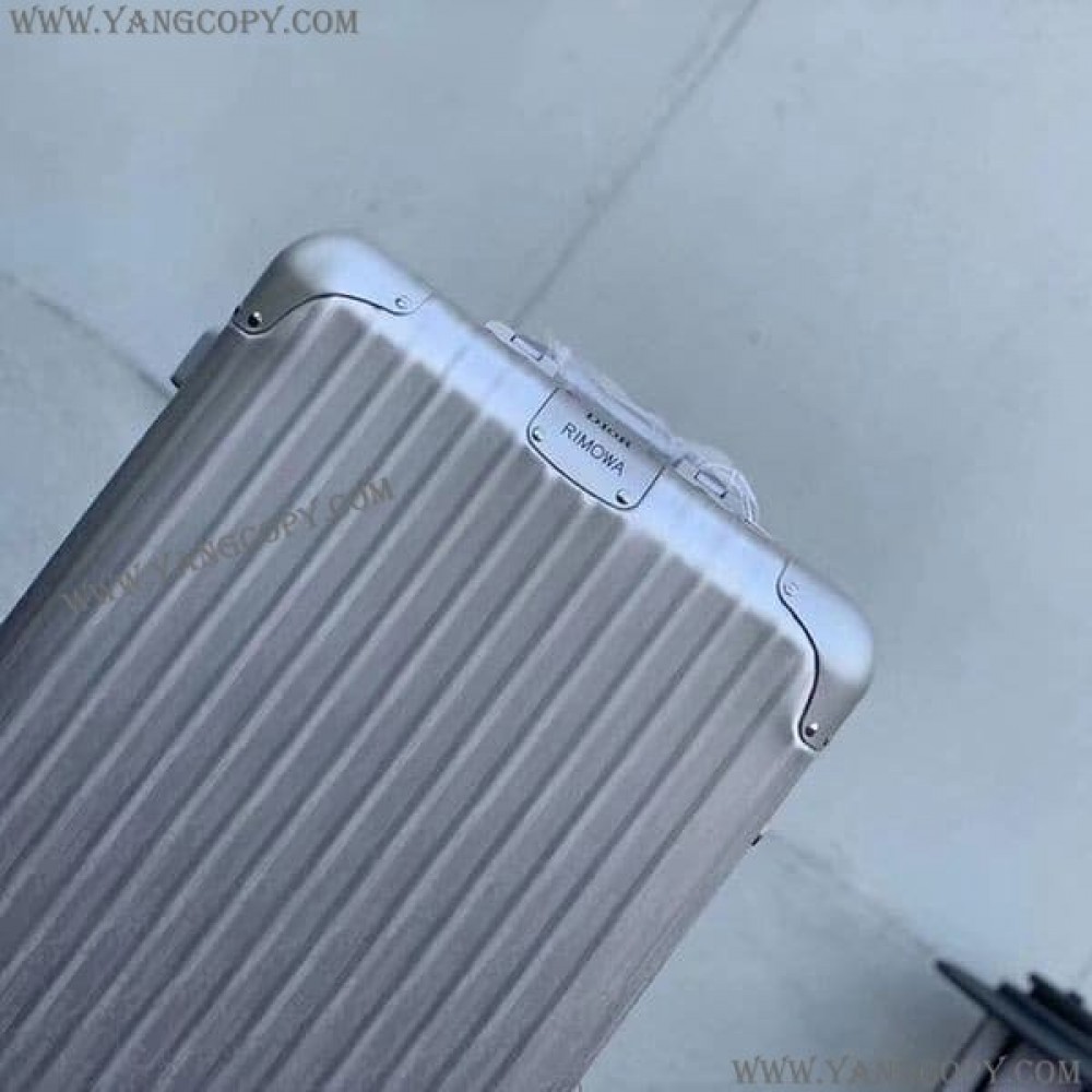 ディオール スーパーコピー ×RIMOWA トランク キャリーケースブルー 33 インチ dez10381