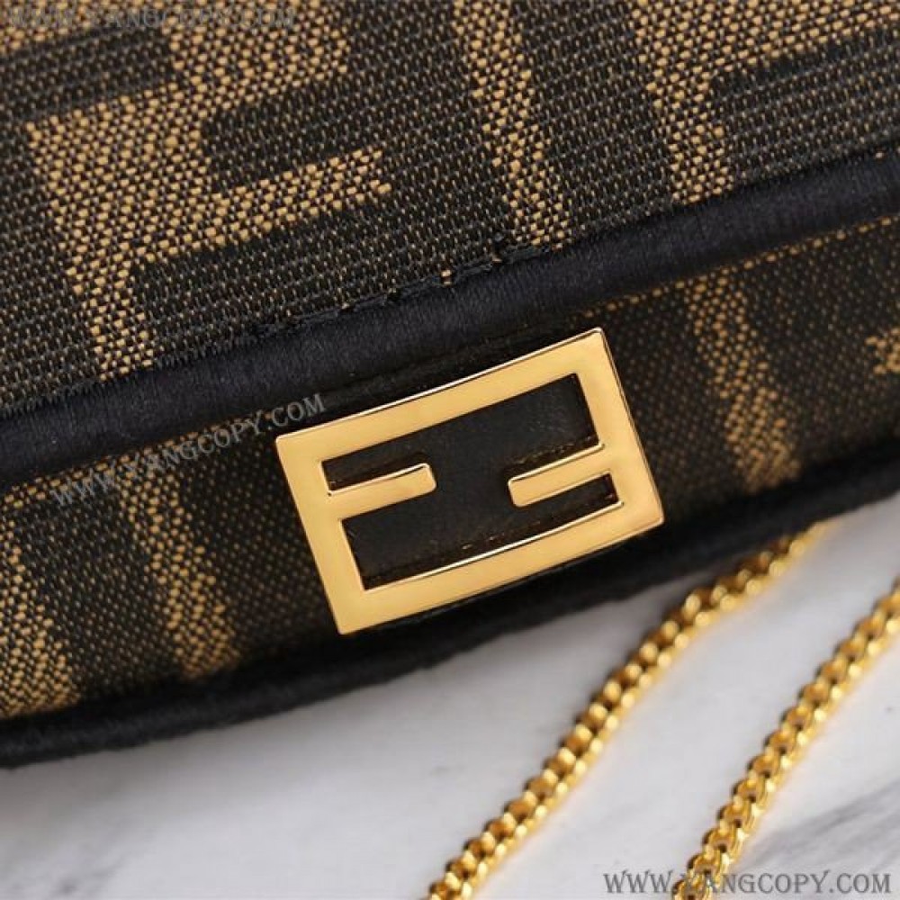 フェンディ 偽物 VERSACE コラボナノ バゲット マイクロ バッグ fey71325