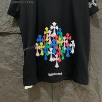 クロムハーツ スーパーコピー スクロール マルチカラー カラフル クロス Tシャツ Kuv70305