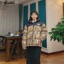 ノースフェイス スーパーコピー 1996 NOVELTY NUPTSE ジャケット Nom86699