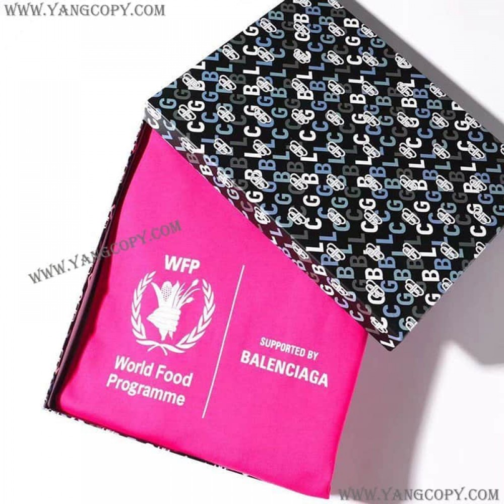 バレンシアガ スーパーコピー WFP フーディ ピンク パーカー bak63653