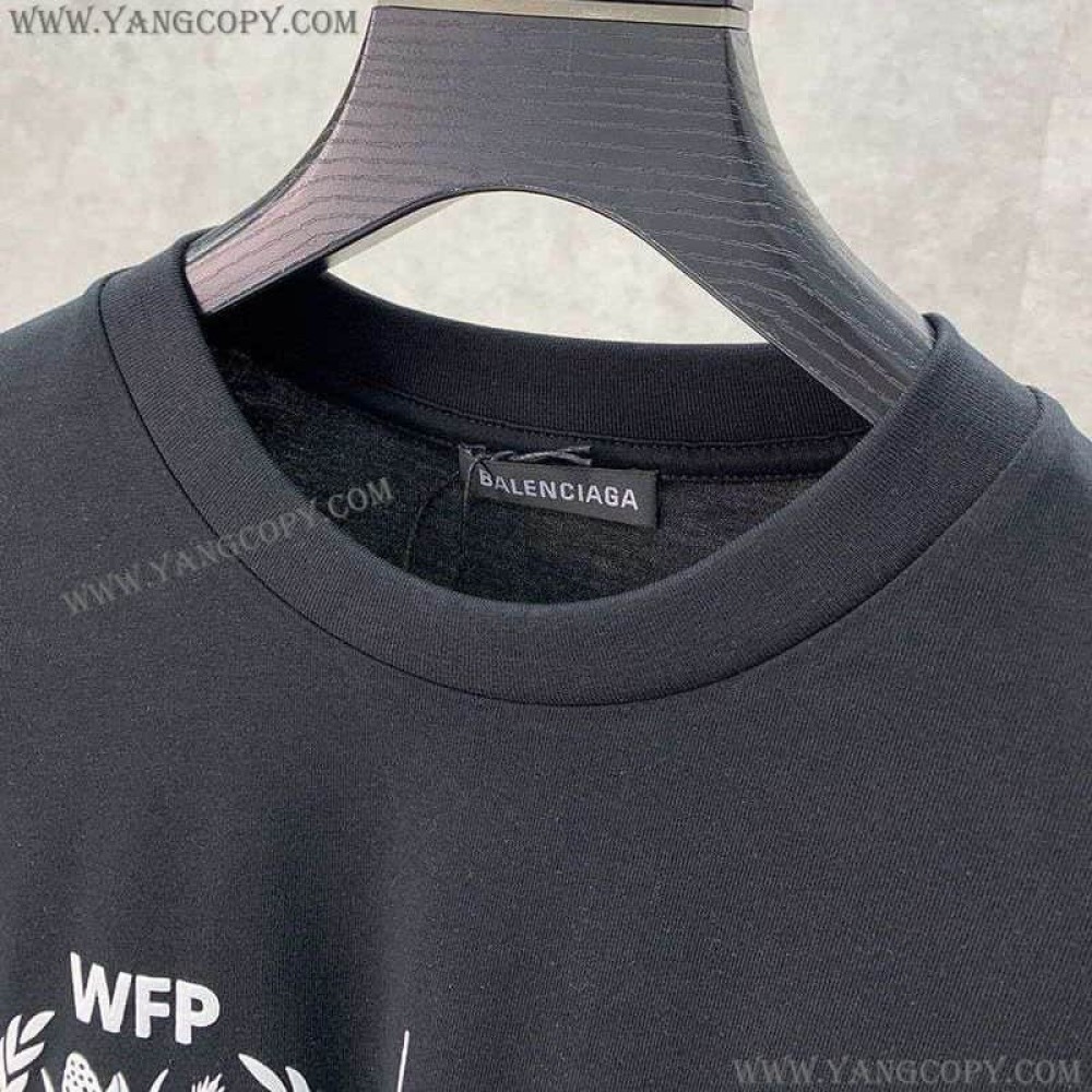 バレンシアガ 偽物 WFP ミディアム Tシャツ ブラック bai24340