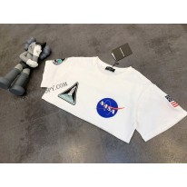 バレンシアガ 偽物 × NASA スペース ロゴ Tシャツ ホワイト bah41099